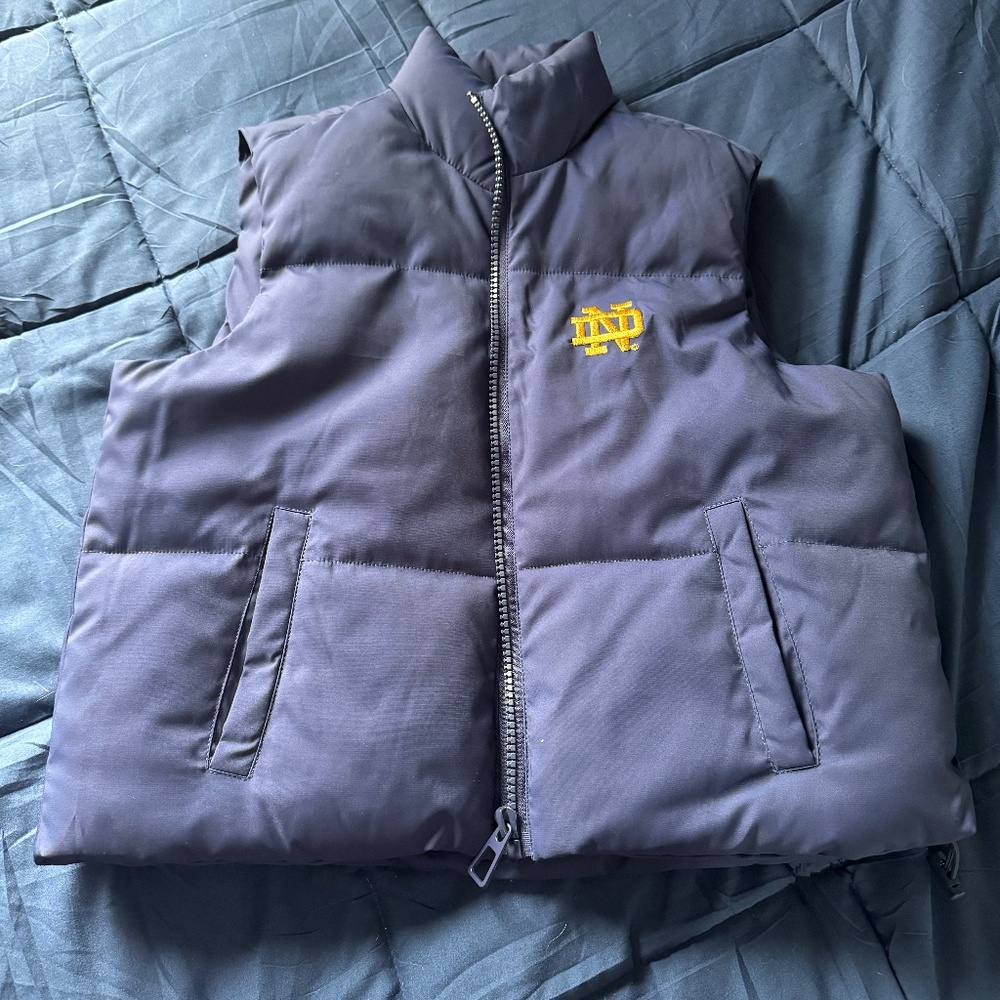 Women’s Notre Dame Cropped Puffy Vest